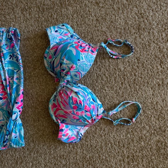 Lilly Pulitzer bikini set - Blossom underwire top and Yarrow bottom - Picture 3 of 10